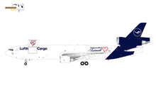 Load image into Gallery viewer, Lufthansa Cargo MD-11F (Interactive Series) (1:200 scale)