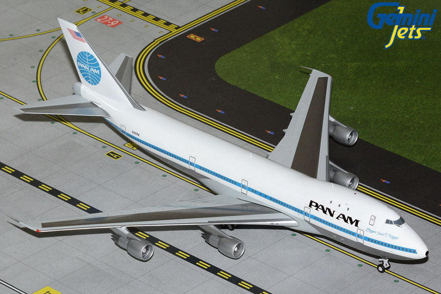 Pan Am B747-100 