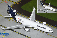 Load image into Gallery viewer, Lufthansa Cargo MD-11F (Interactive Series) (1:200 scale)
