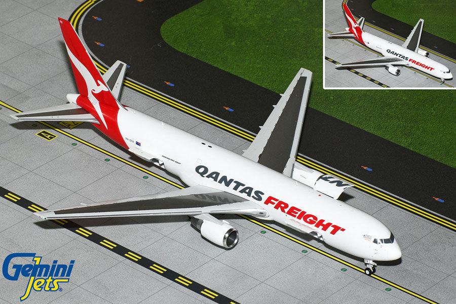 Qantas Freight B767-300ERF (Interactive Series) (1:200 scale)