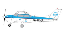 Load image into Gallery viewer, Cessna 172P Skyhawk II (KLM Aeroclub) (1:72 scale)
