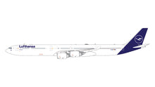 Load image into Gallery viewer, Lufthansa A340-600
