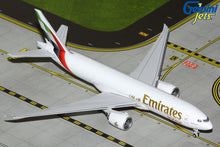 Load image into Gallery viewer, Emirates SkyCargo B777-200LRF (New Livery)
