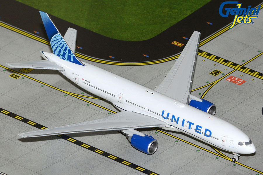 United Airlines B777-200ER