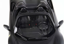Load image into Gallery viewer, Ferrari SF90 Spider (Pack Fiorano)(Matt Black)
