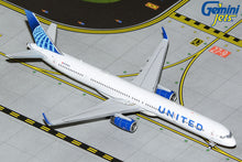 Load image into Gallery viewer, United Airlines B757-300W
